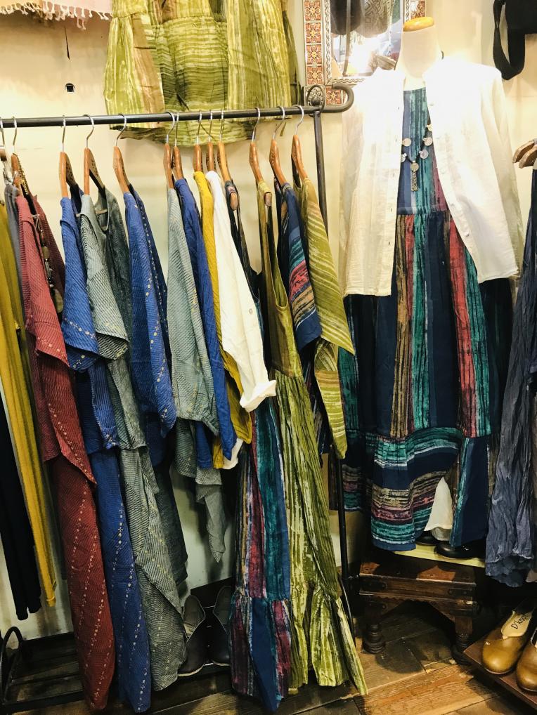 春夏衣料大量入荷！