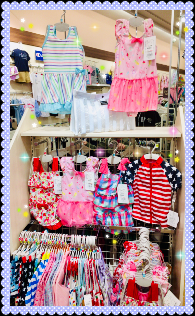 デザイン水着  入荷       100〜120センチ