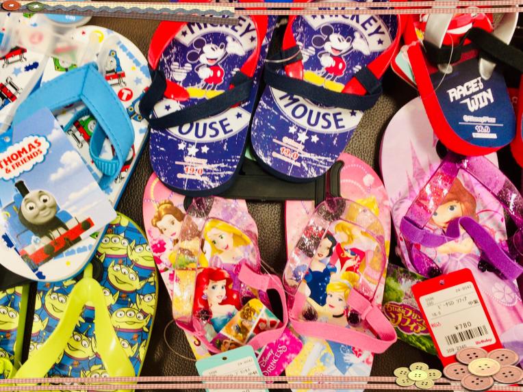 ビーチサンダル   入荷