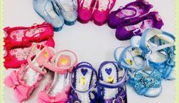 キラキラサンダル